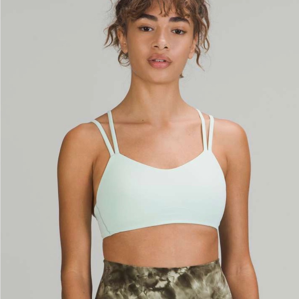 Lululemon like a cloud bra Size 8 Green